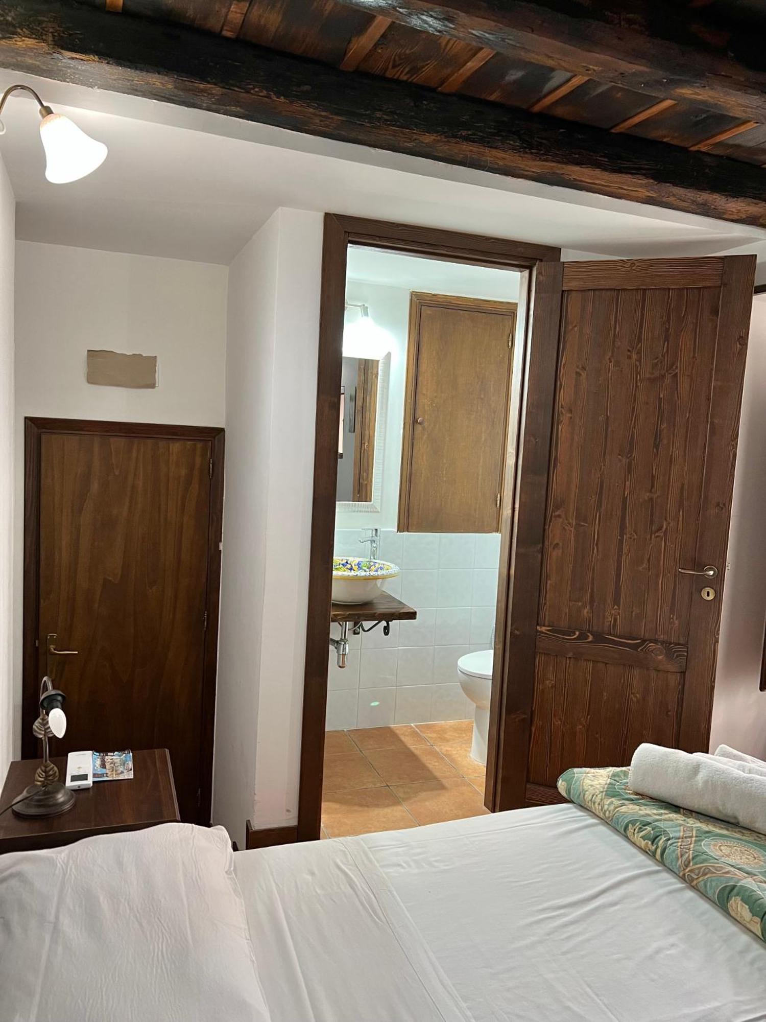 Studios Osterio Чефалу Екстериор снимка